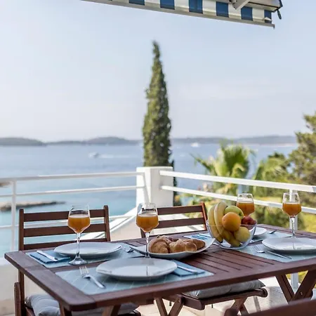 Shades Of Blue アパート *