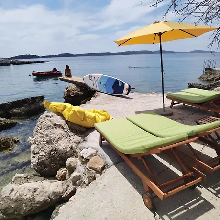 Shades Of Blue アパート