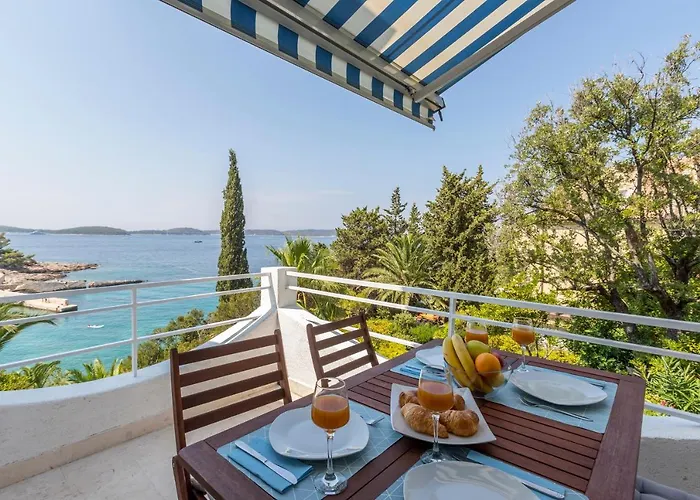 Shades Of Blue Apartamento *