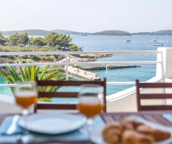 Shades Of Blue * Hvar Town