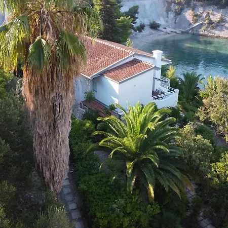 Shades Of Blue Apartment