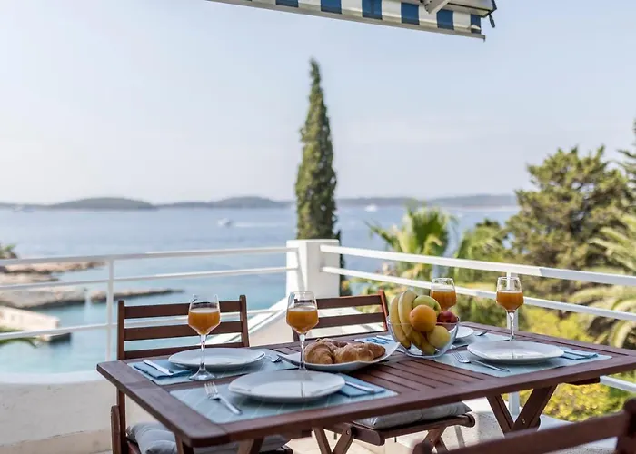 Shades Of Blue Apartment *