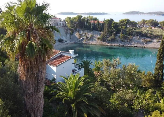 Shades Of Blue * Hvar Town